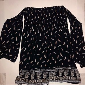 Off the shoulder Top 🌞